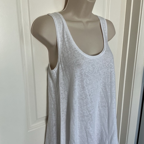 NWT Anthropologie Akemi + Kin White Tank Top Linen Blend Lightweight Flowy Med - Picture 2 of 8